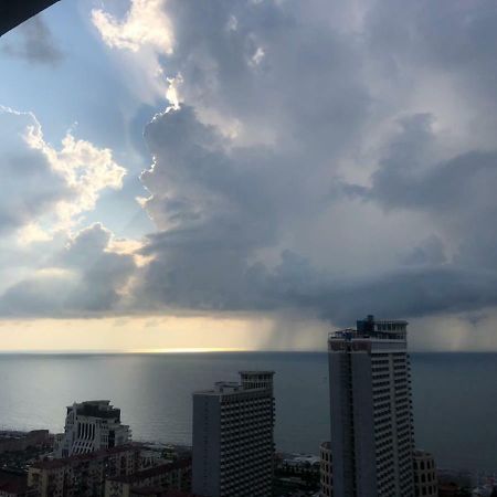 Pirosmani Mini Hotel Batum Dış mekan fotoğraf